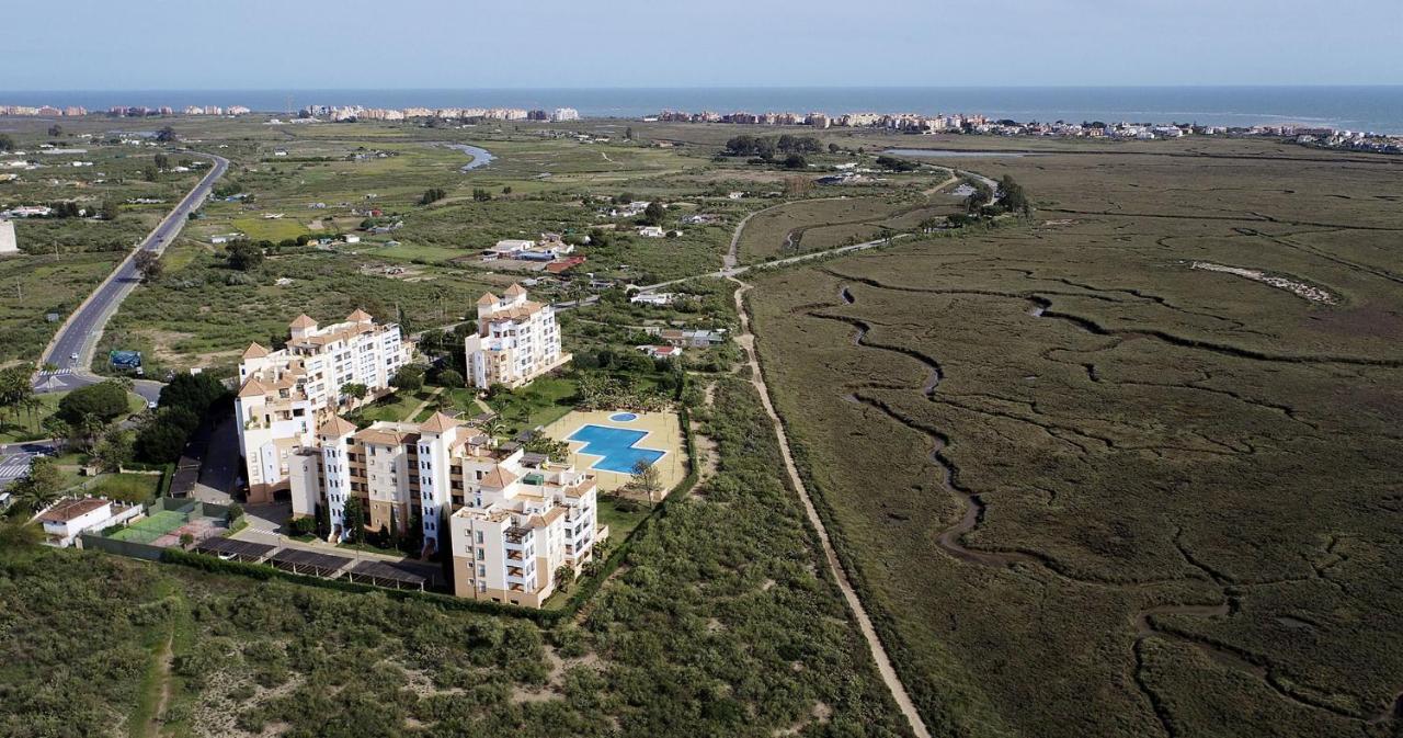 Las Marismas De Isla Canela Esterno foto